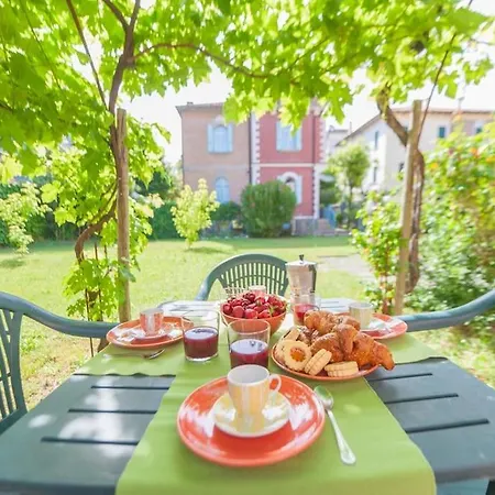 Ca' Bragadin, And Relax In Venice *